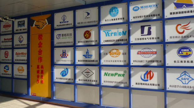 院?，F(xiàn)場仿真教學(xué)軟硬